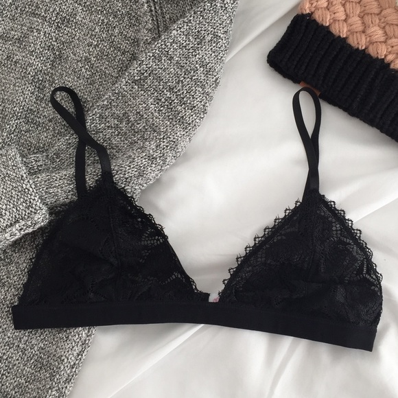 NWT Black Triangle Lace Bralette - Picture 6 of 6